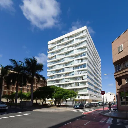Homeforguest Apartamento Con Terraza Y Parking En Canteras Lejlighed *
